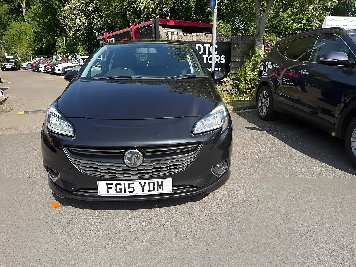 Used 2015 Vauxhall Corsa Limited Edition Black - Front View