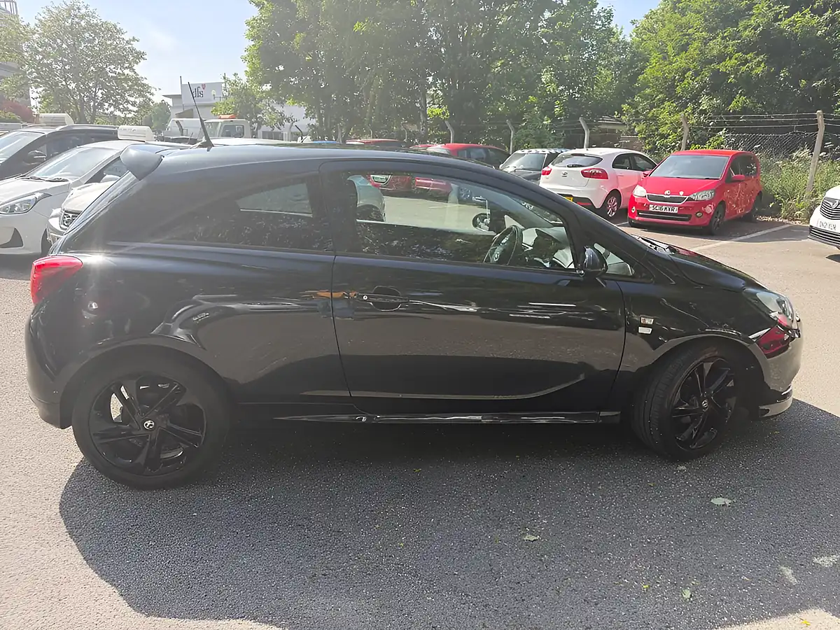 Used 2015 Vauxhall Corsa Limited Edition Black - Interior and Exterior details 7