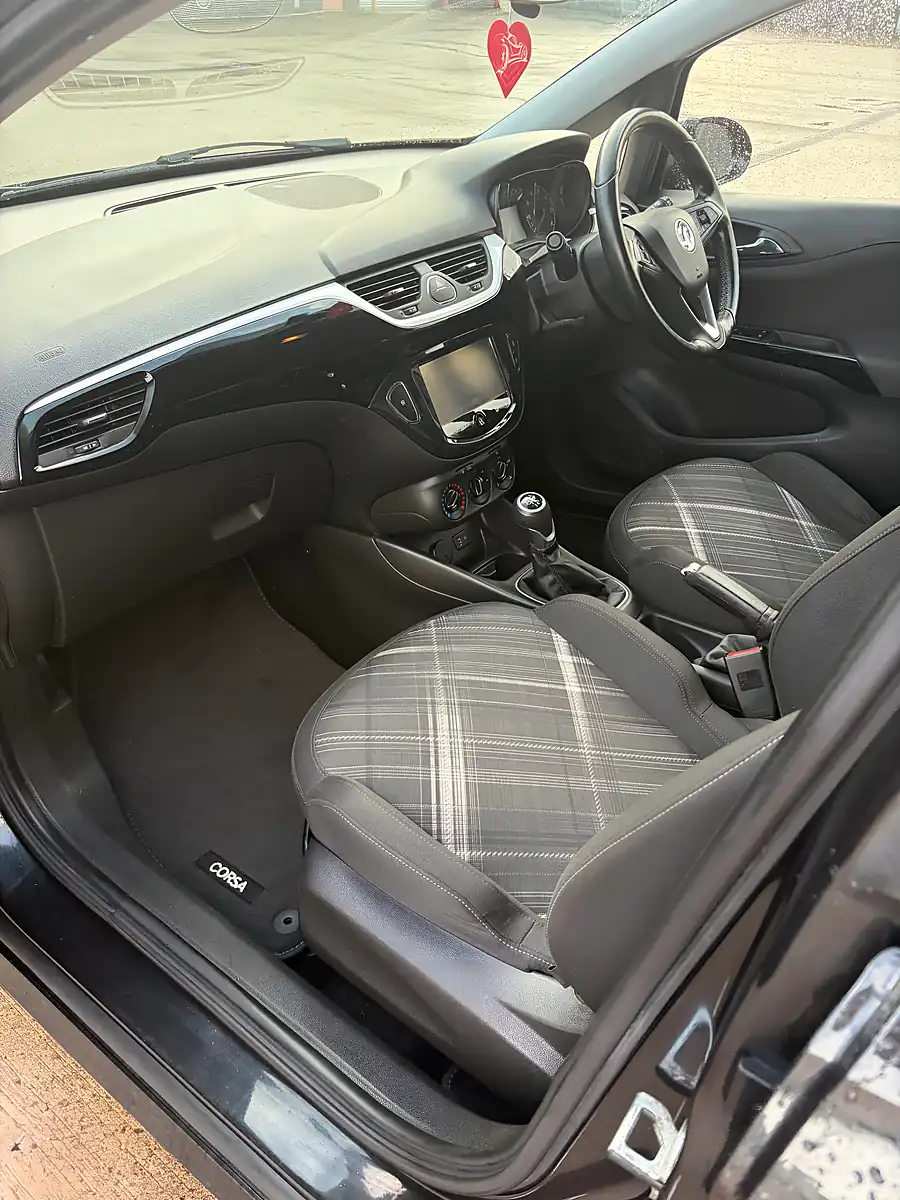 Used 2015 Vauxhall Corsa Limited Edition Black - Interior and Exterior details 11