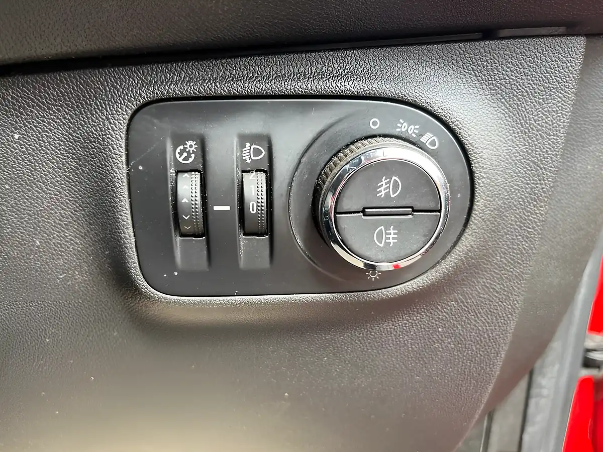 Used 2015 Vauxhall Corsa Limited Edition Flame Red - Interior and Exterior details 19