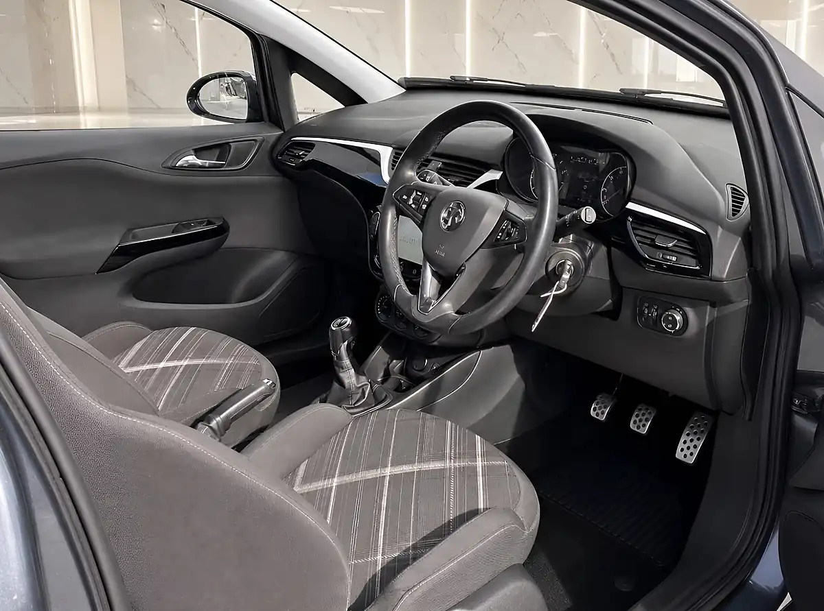 Used 2015 Vauxhall Corsa Limited Edition Grey - Interior and Exterior details 9