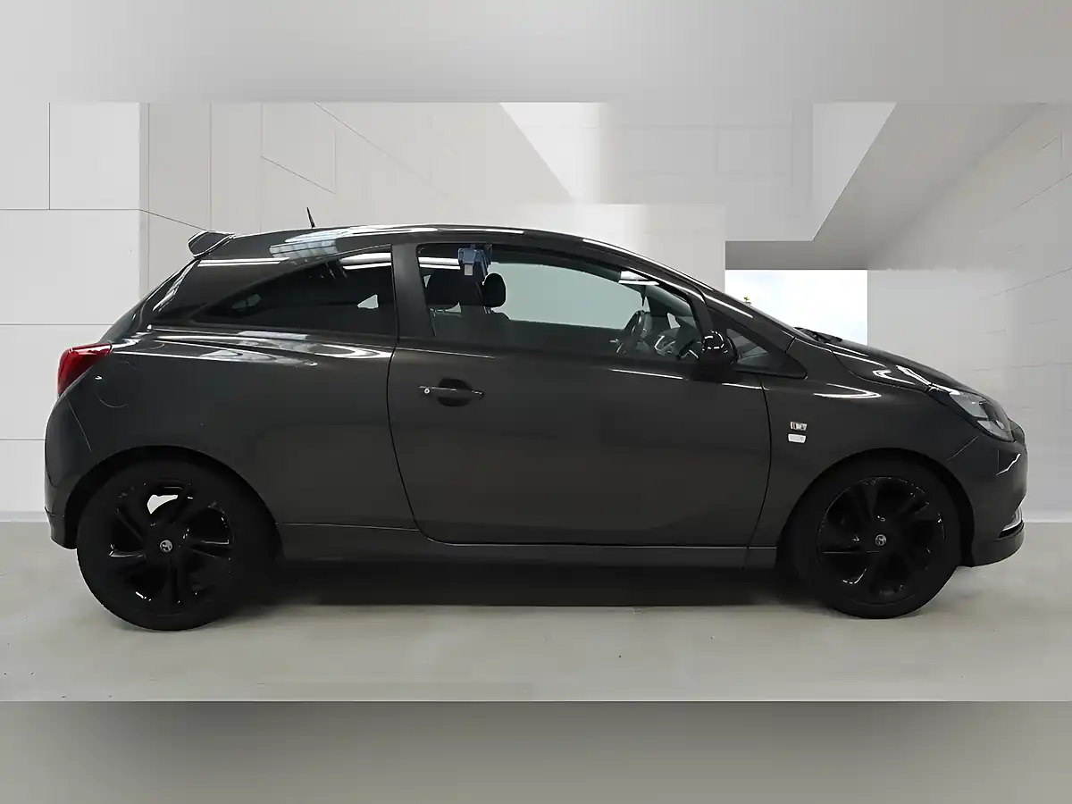 Used 2015 Vauxhall Corsa Limited Edition Grey - Interior and Exterior details 6
