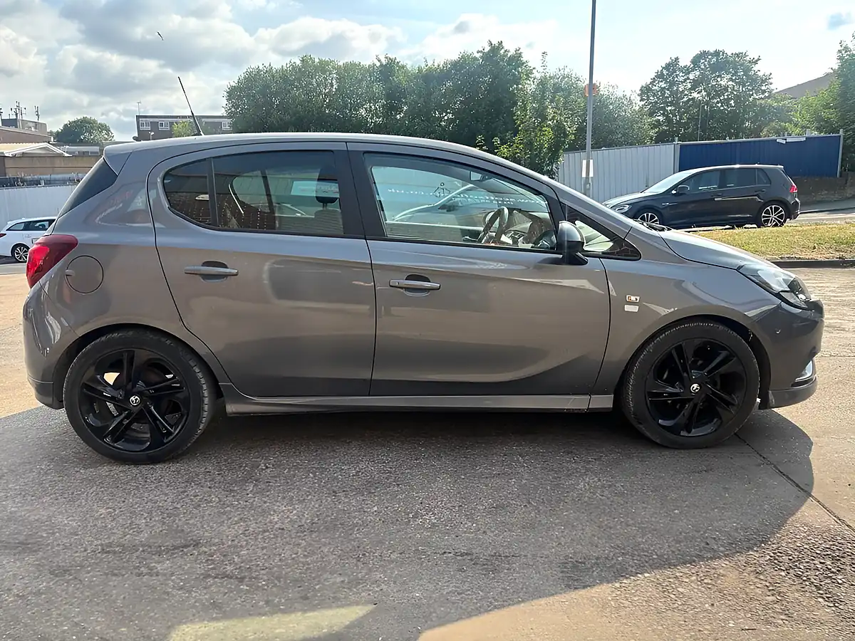 Used 2015 Vauxhall Corsa Limited Edition Grey - Interior and Exterior details 9