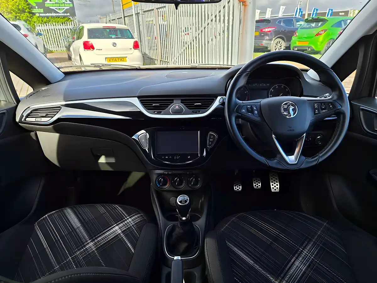 Used 2015 Vauxhall Corsa Limited Edition Grey - Interior and Exterior details 9