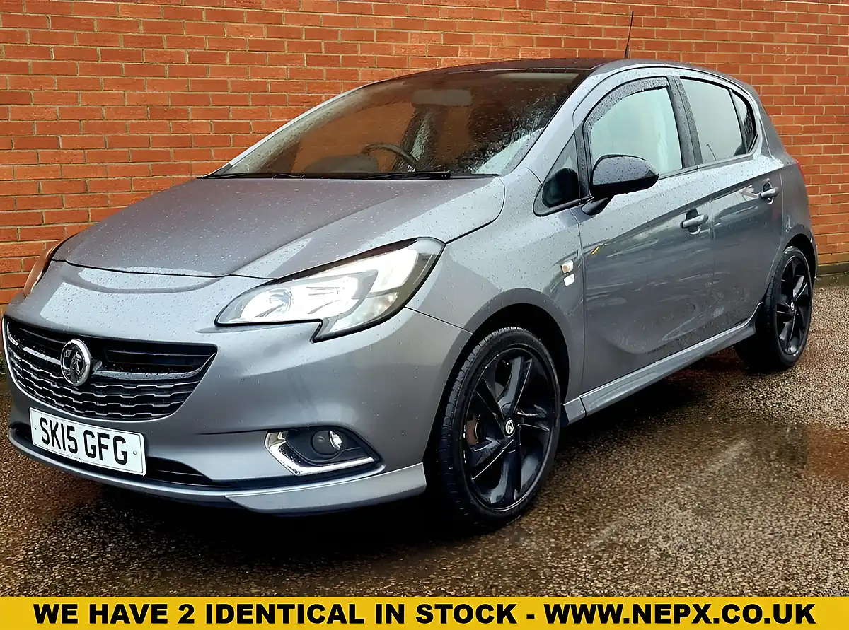 Used 2015 Vauxhall Corsa Limited Edition Grey - Front View