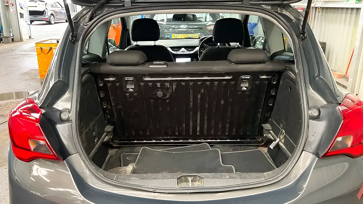 Used 2015 Vauxhall Corsa Limited Edition Grey - Interior and Exterior details 13