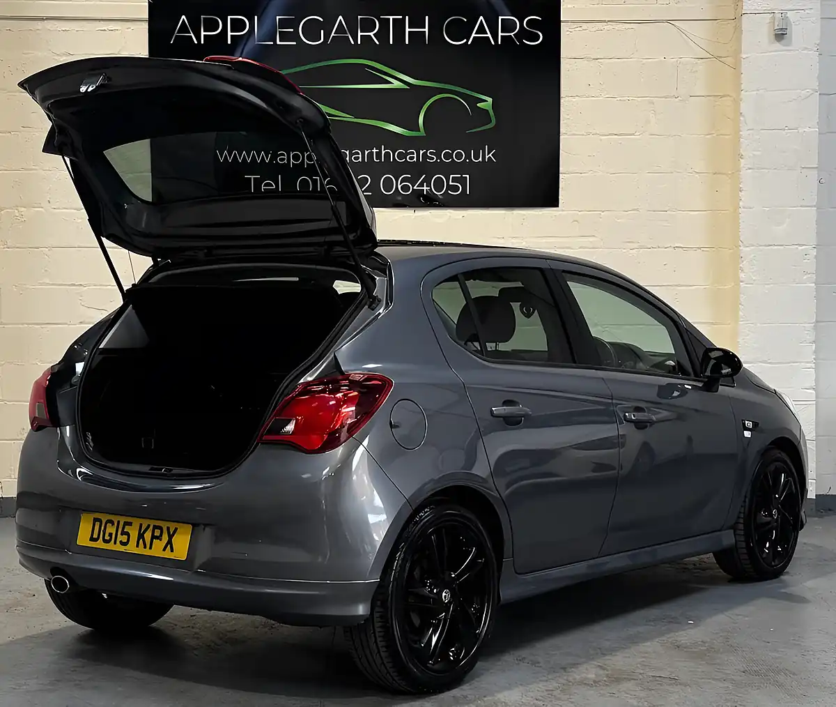 Used 2015 Vauxhall Corsa Limited Edition Grey - Interior and Exterior details 7