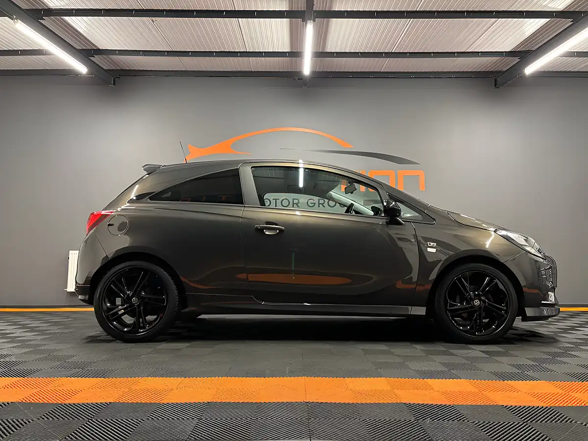 Used 2015 Vauxhall Corsa Limited Edition Metallic Storm Grey - Interior and Exterior details 5