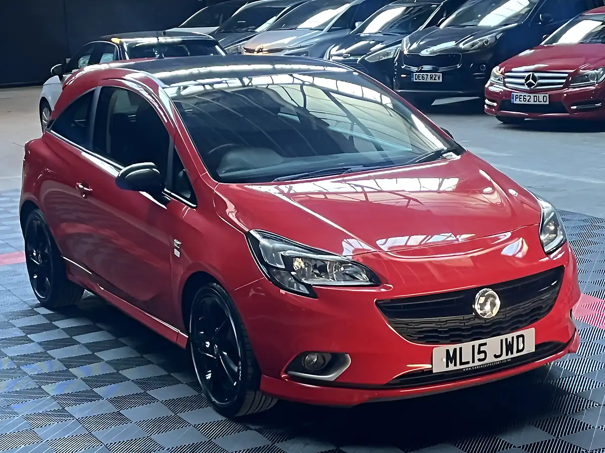 Used 2015 Vauxhall Corsa Limited Edition Red - Front View