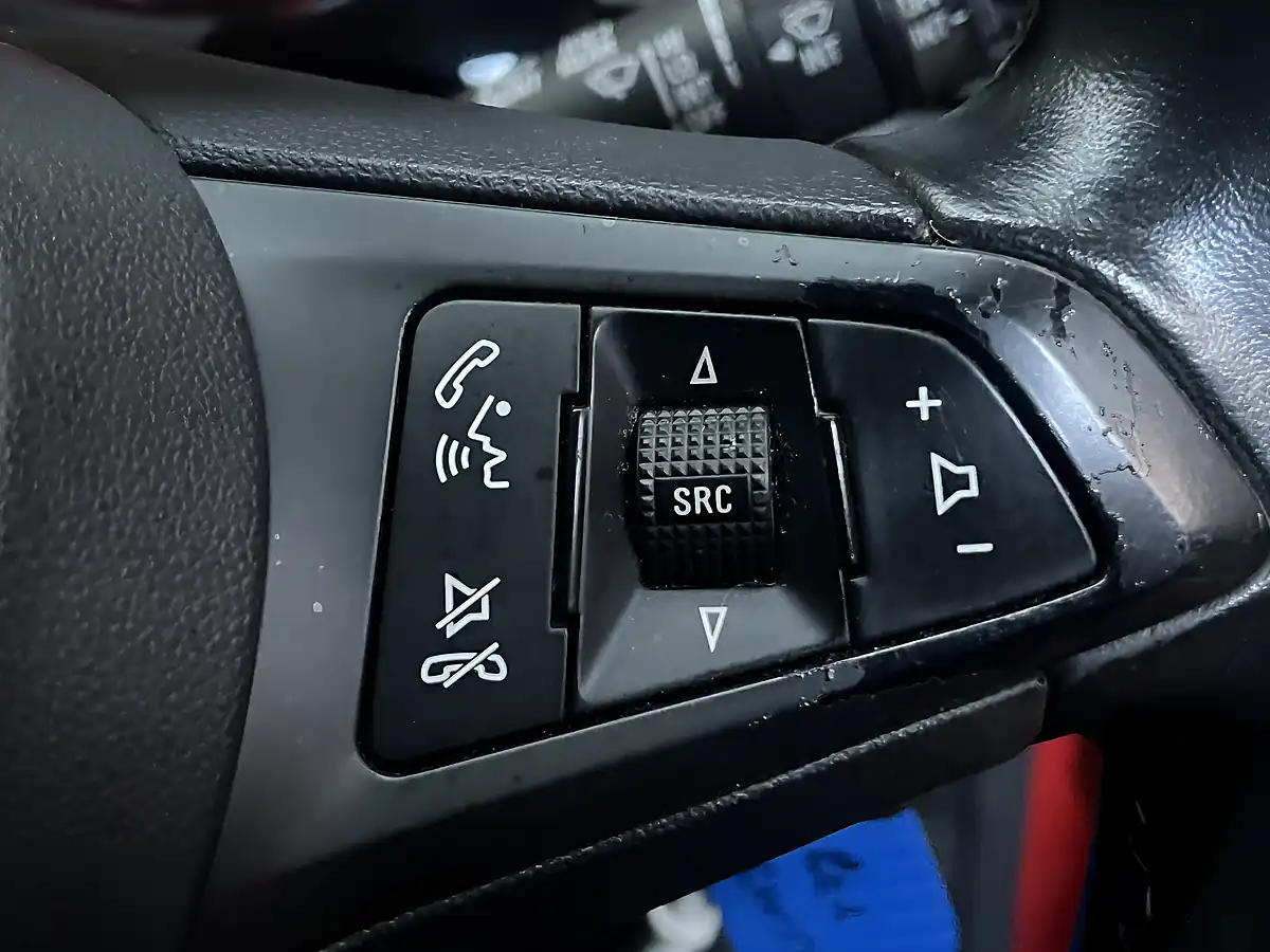 Used 2015 Vauxhall Corsa Limited Edition Red - Interior and Exterior details 16