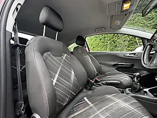 Used 2015 Vauxhall Corsa Limited Edition Red - Interior and Exterior details 16