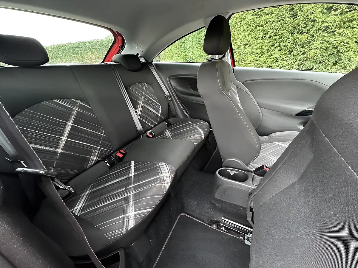 Used 2015 Vauxhall Corsa Limited Edition Red - Interior and Exterior details 17