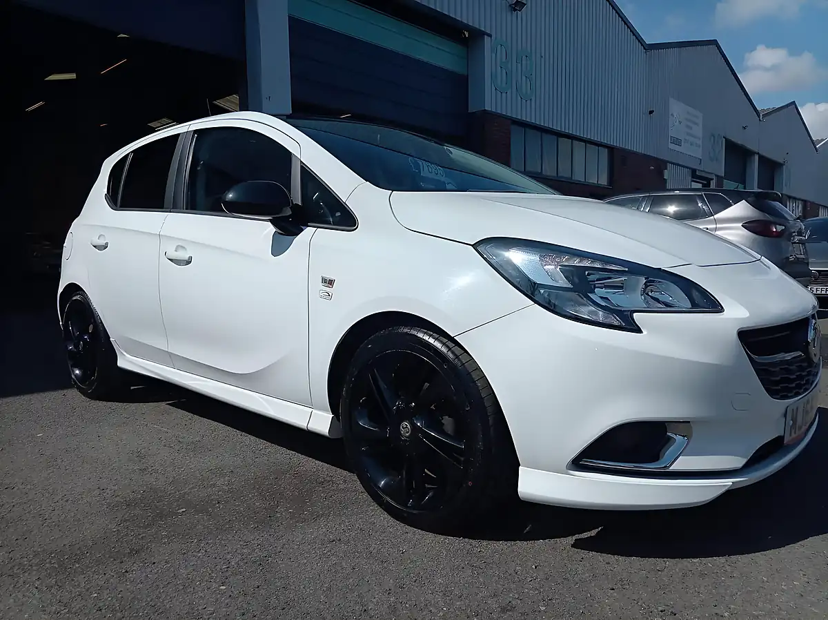 Used 2015 Vauxhall Corsa Limited Edition White - Interior and Exterior details 3
