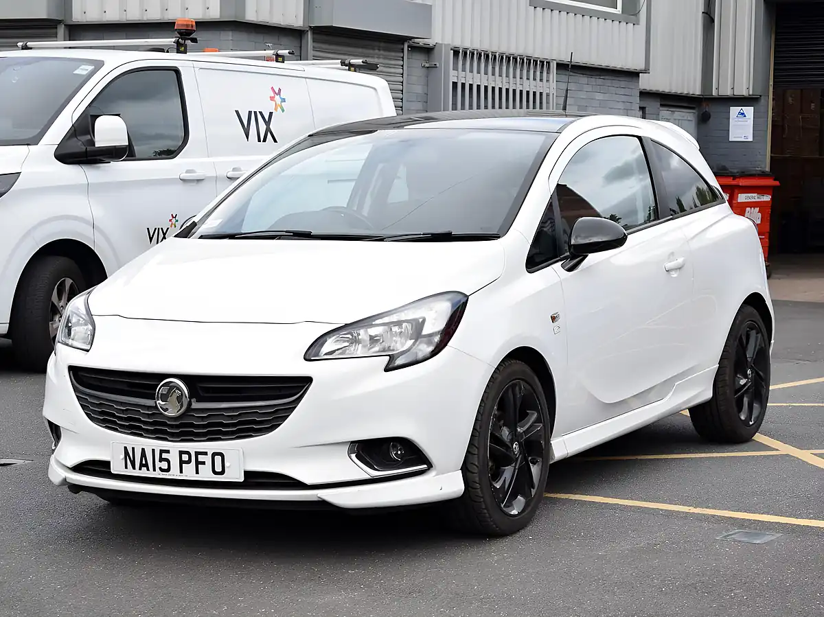 Used 2015 Vauxhall Corsa Limited Edition White - Interior and Exterior details 15