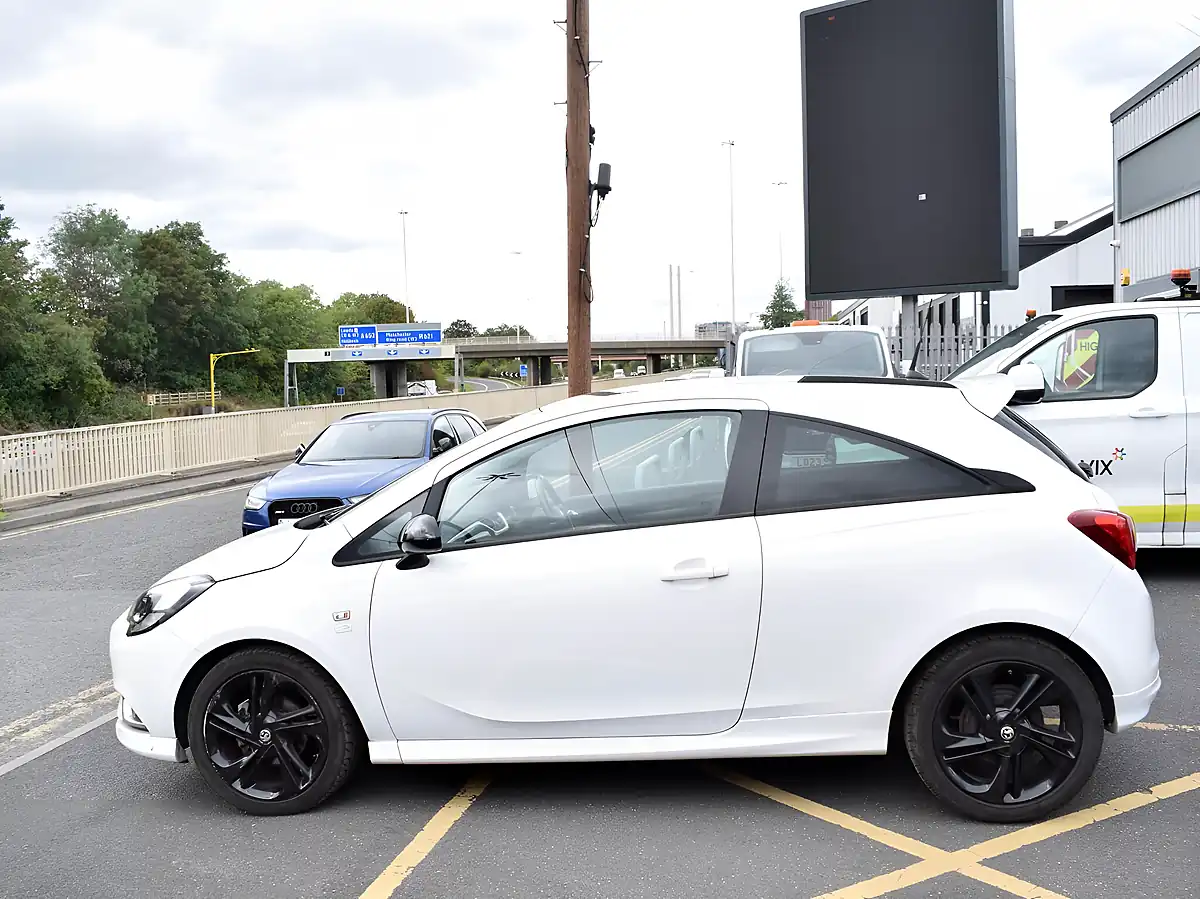 Used 2015 Vauxhall Corsa Limited Edition White - Interior and Exterior details 4
