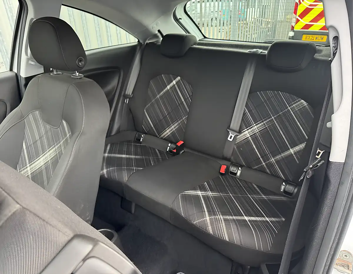 Used 2015 Vauxhall Corsa Limited Edition White - Interior and Exterior details 11