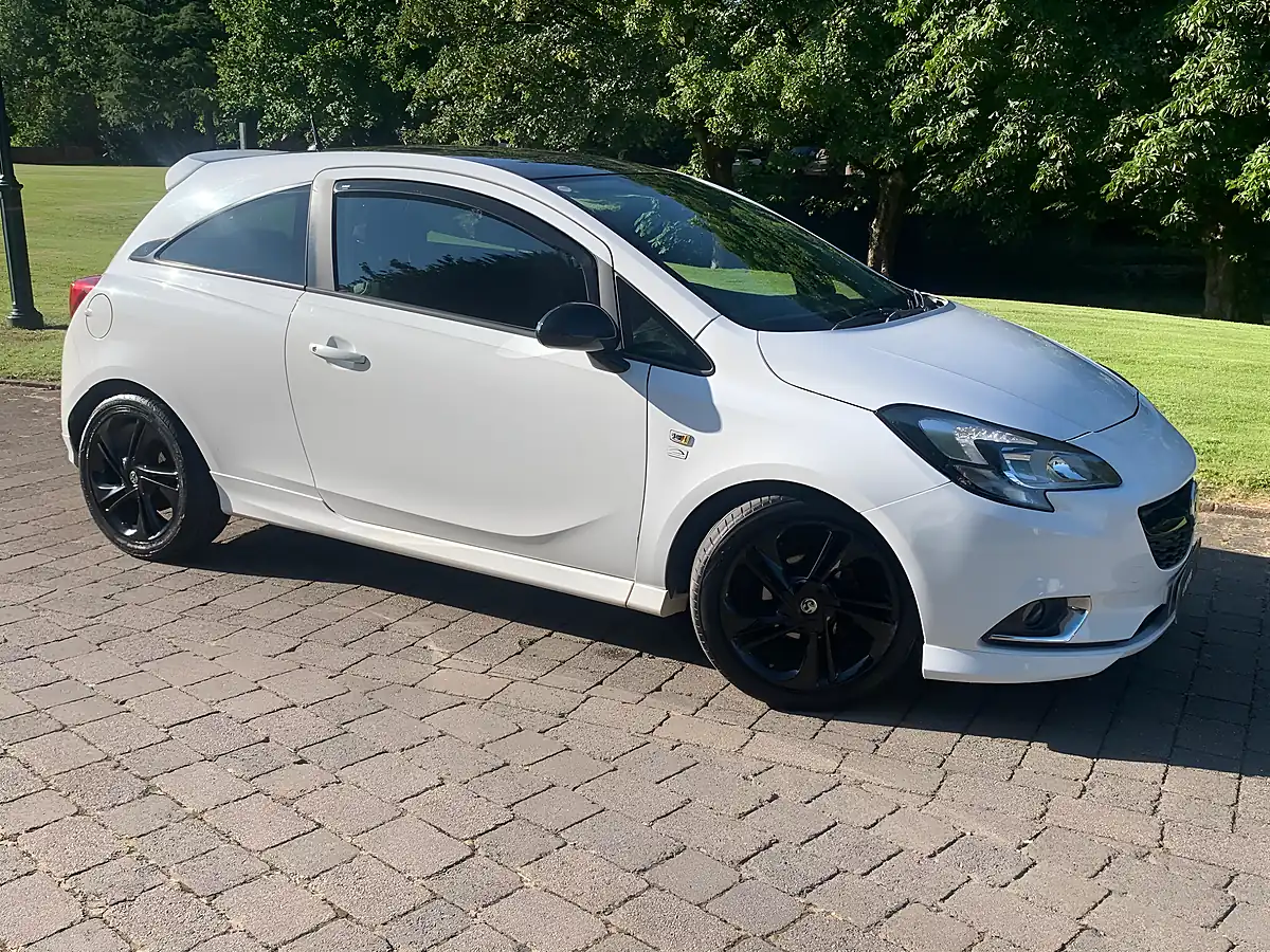 Used 2015 Vauxhall Corsa Limited Edition White - Interior and Exterior details 5