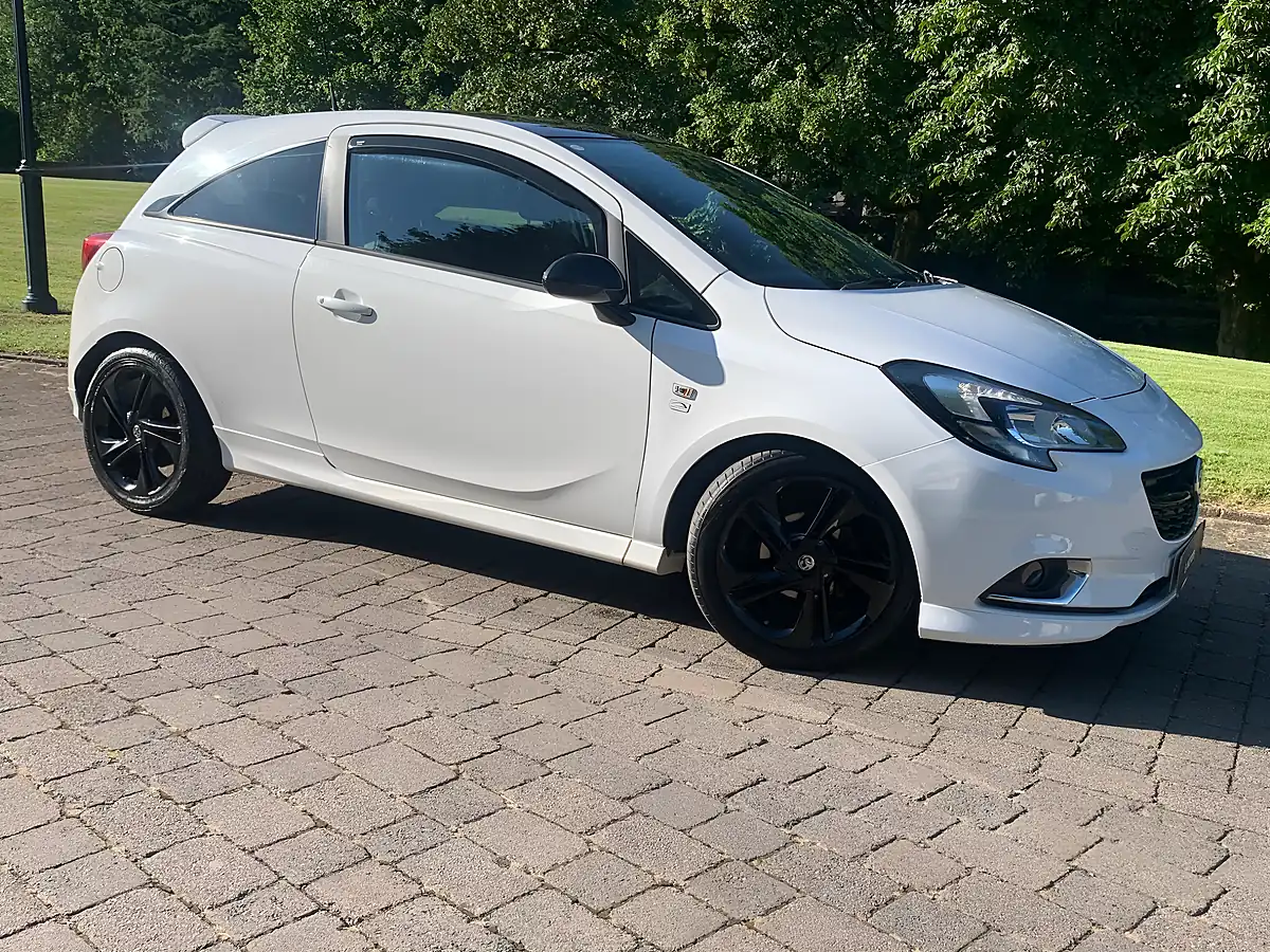 Used 2015 Vauxhall Corsa Limited Edition White - Interior and Exterior details 6