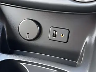 Used 2015 Vauxhall Corsa Limited Edition White - Interior and Exterior details 17