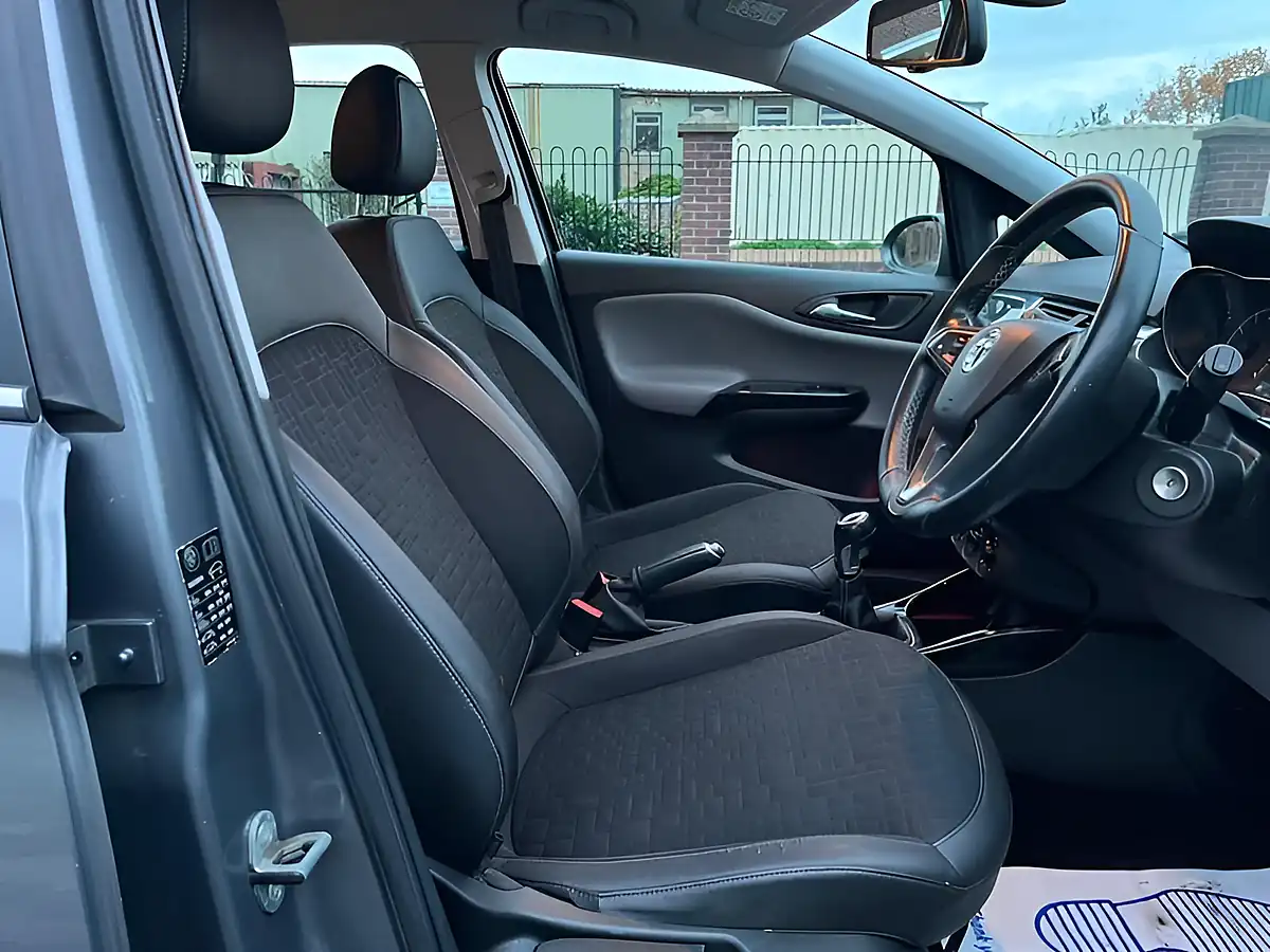Used 2015 Vauxhall Corsa Se Asteroid Grey - Interior and Exterior details 13