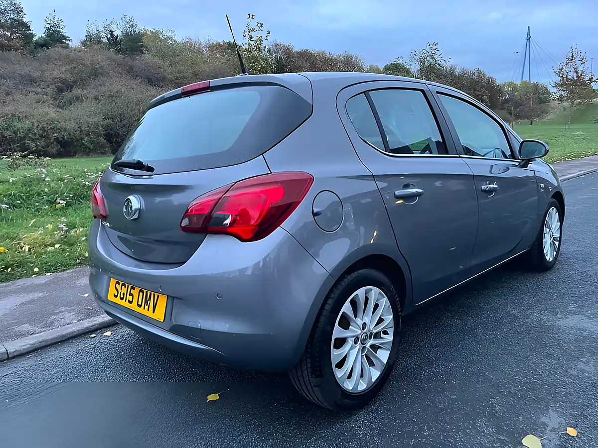 Used 2015 Vauxhall Corsa Se Asteroid Grey - Interior and Exterior details 2