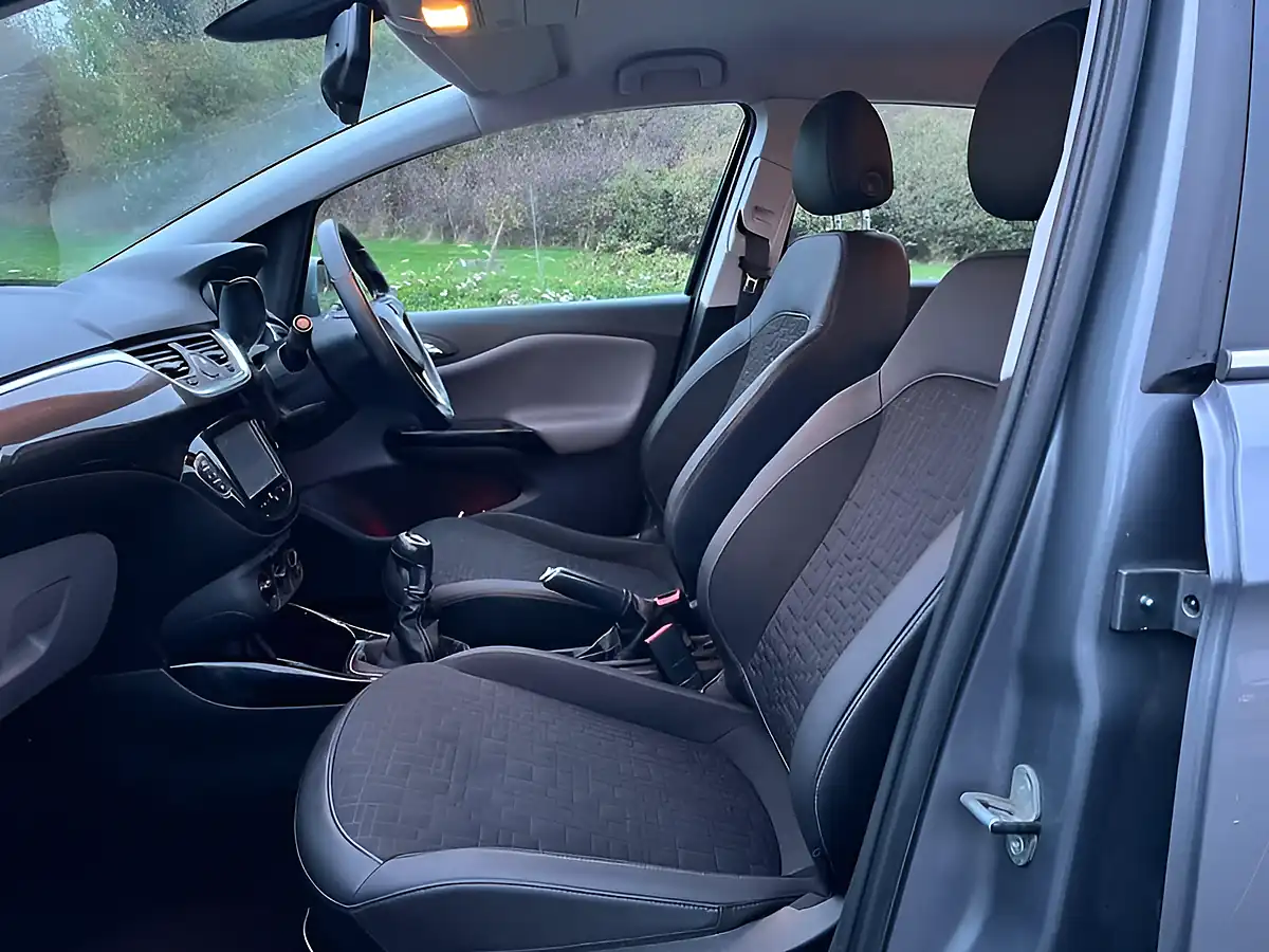 Used 2015 Vauxhall Corsa Se Asteroid Grey - Interior and Exterior details 6