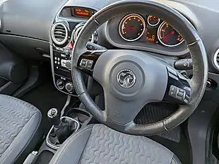 Used 2015 Vauxhall Corsa Se Black - Interior and Exterior details 10