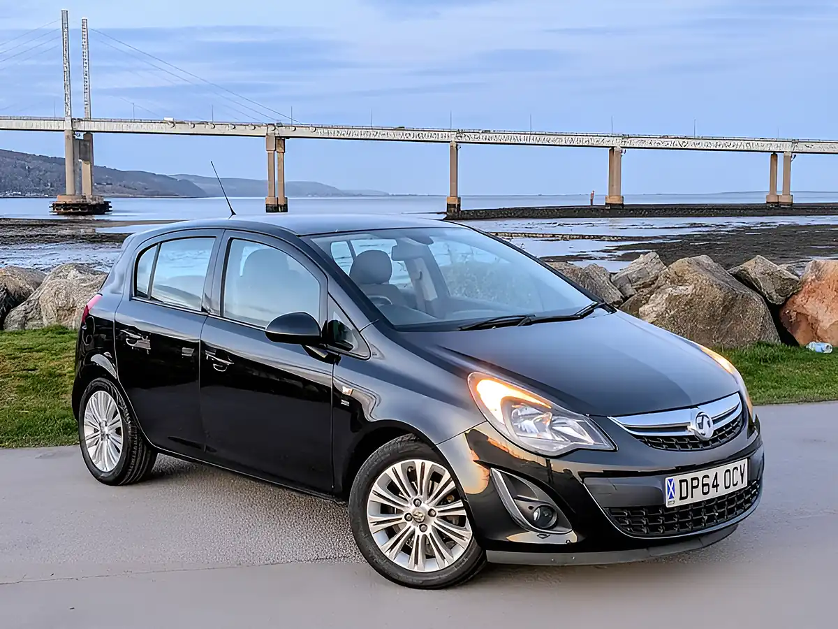 Used 2015 Vauxhall Corsa Se Black - Interior and Exterior details 3