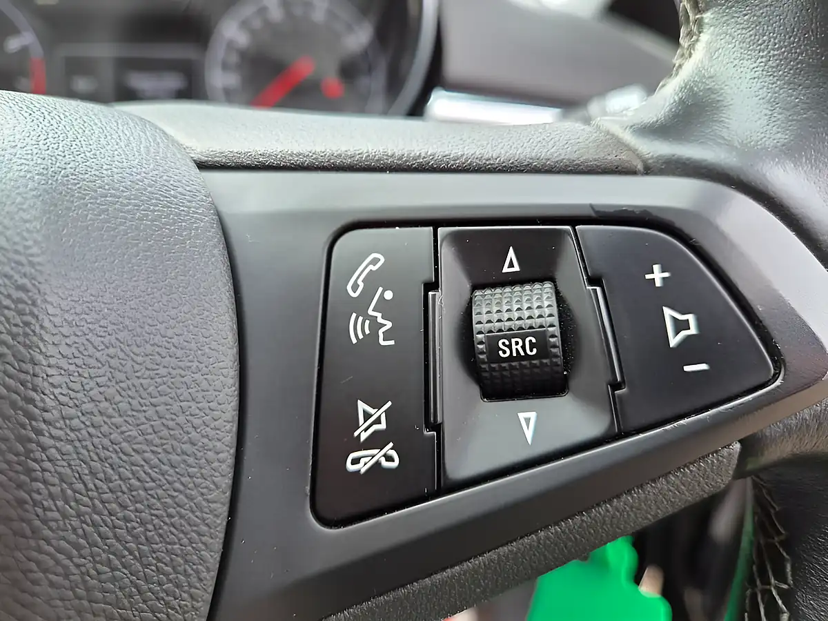 Used 2015 Vauxhall Corsa Se Black - Interior and Exterior details 18