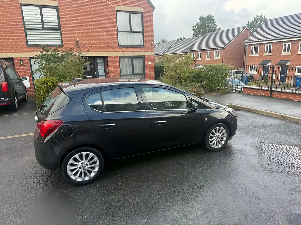 Used 2015 Vauxhall Corsa Se Black - Interior and Exterior details 7