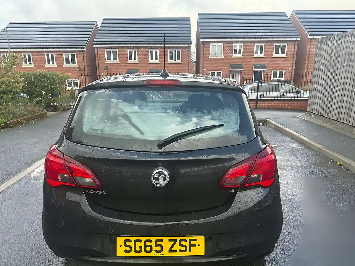 Used 2015 Vauxhall Corsa Se Black - Interior and Exterior details 8