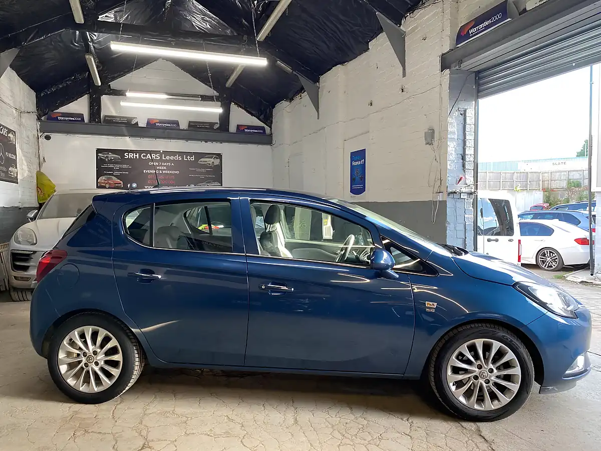 Used 2015 Vauxhall Corsa Se Blue - Interior and Exterior details 14