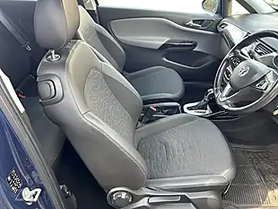 Used 2015 Vauxhall Corsa Se Blue - Interior and Exterior details 18