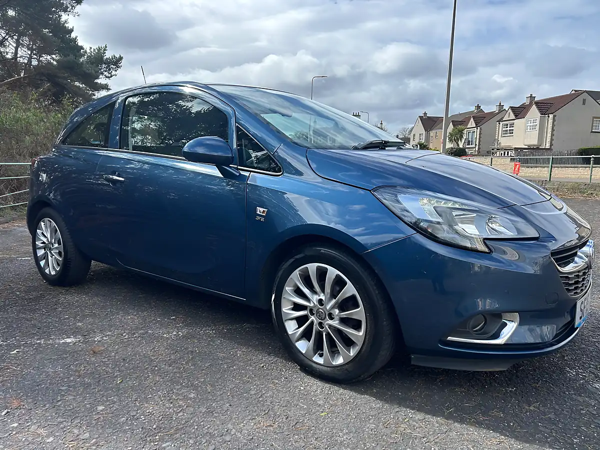 Used 2015 Vauxhall Corsa Se Blue - Interior and Exterior details 19