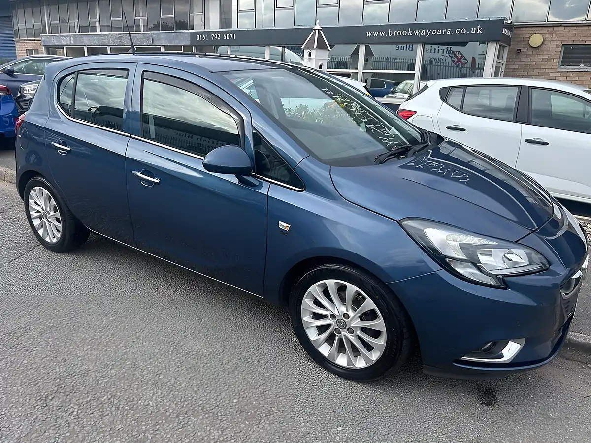 Used 2015 Vauxhall Corsa Se Blue - Interior and Exterior details 12