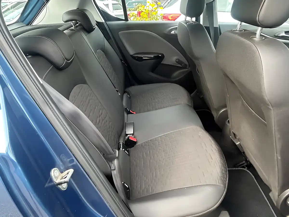Used 2015 Vauxhall Corsa Se Blue - Interior and Exterior details 15