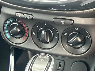 Used 2015 Vauxhall Corsa Se Blue - Interior and Exterior details 19