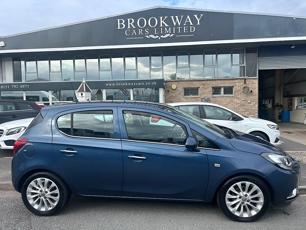 Used 2015 Vauxhall Corsa Se Blue - Interior and Exterior details 2
