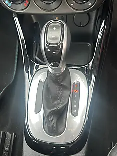 Used 2015 Vauxhall Corsa Se Blue - Interior and Exterior details 6