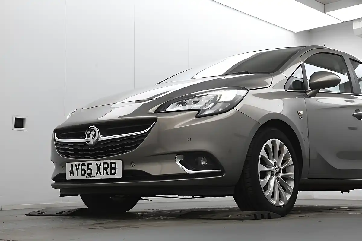 Used 2015 Vauxhall Corsa Se Brown - Interior and Exterior details 4