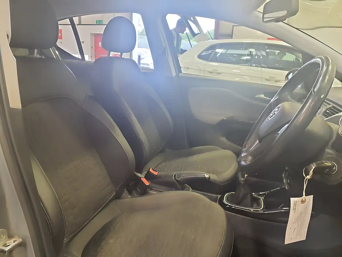 Used 2015 Vauxhall Corsa Se Brown - Interior and Exterior details 6
