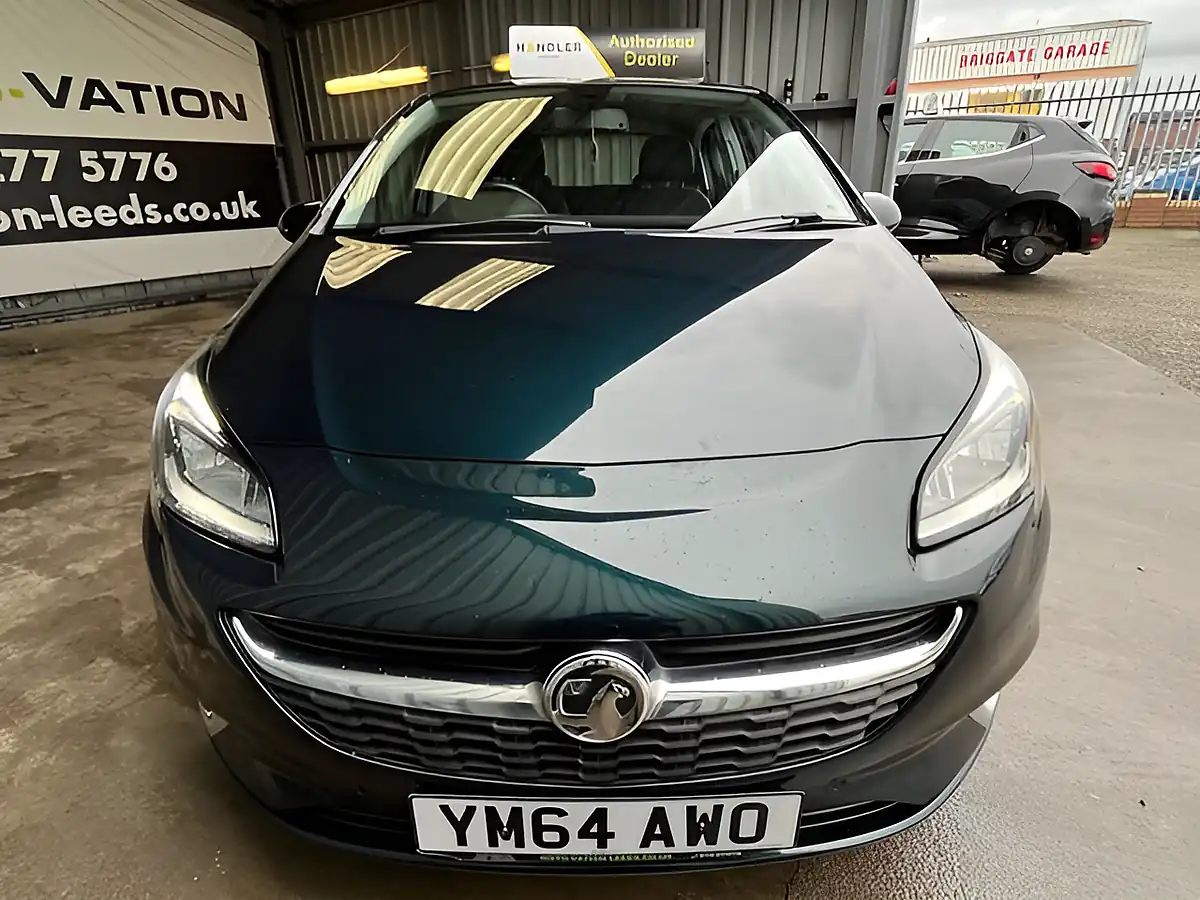 Used 2015 Vauxhall Corsa Se Green - Interior and Exterior details 10