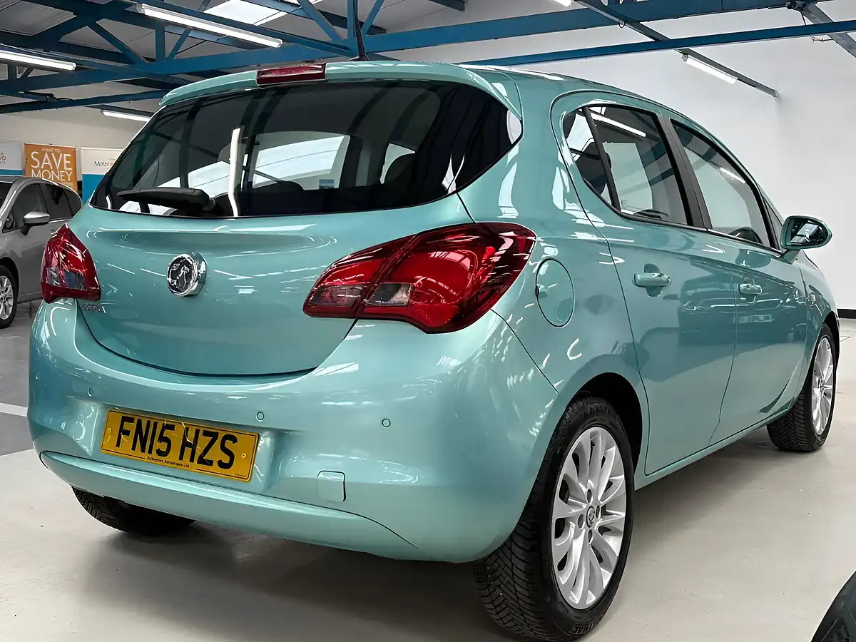 Used 2015 Vauxhall Corsa Se Green - Interior and Exterior details 12