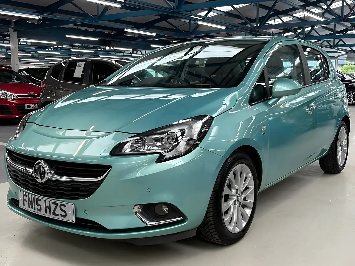 Used 2015 Vauxhall Corsa Se Green - Interior and Exterior details 6