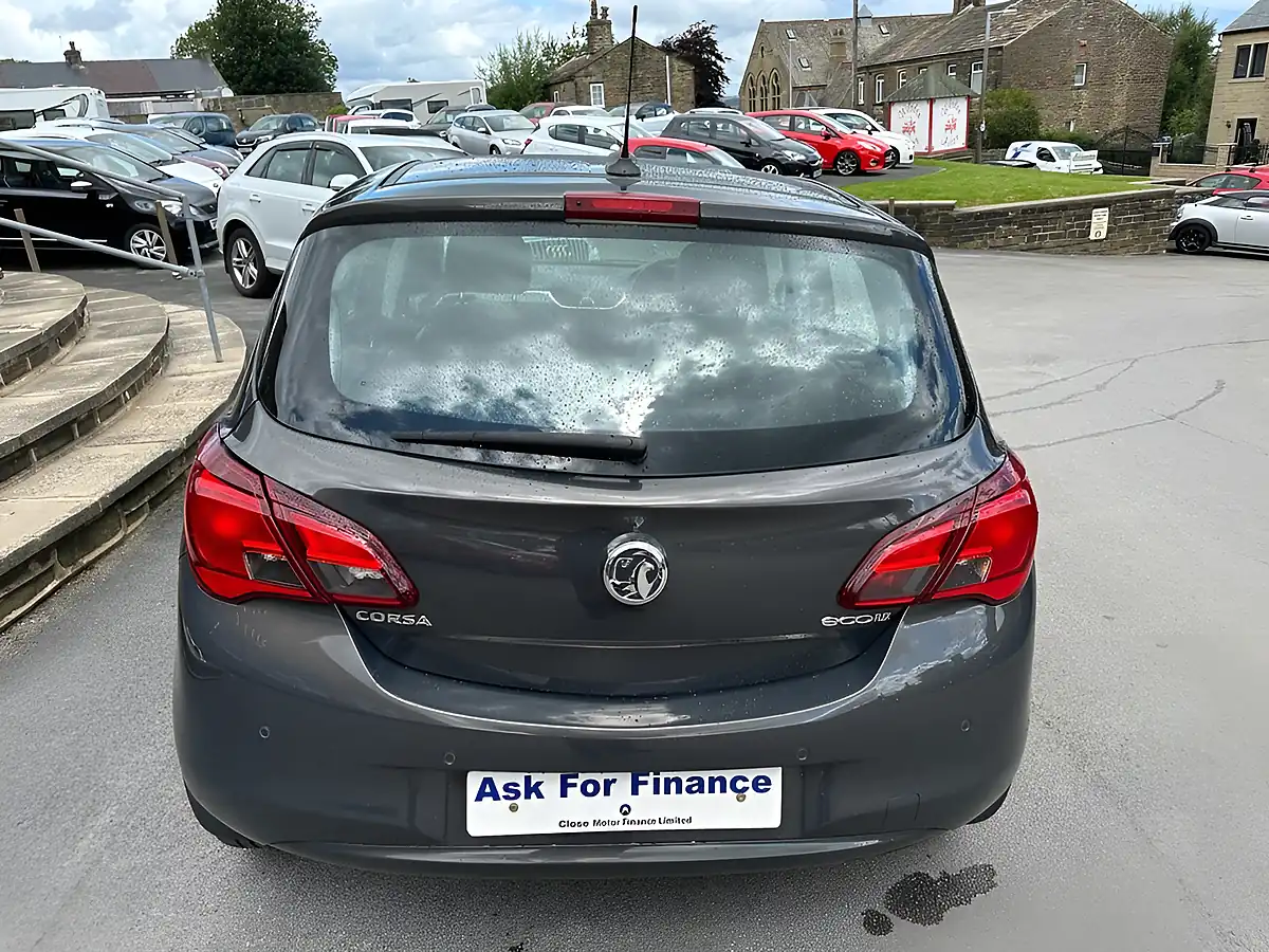 Used 2015 Vauxhall Corsa Se Grey - Interior and Exterior details 7