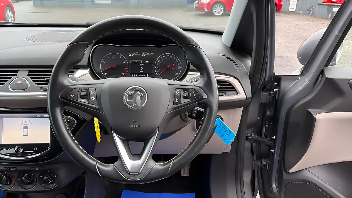 Used 2015 Vauxhall Corsa Se Grey - Interior and Exterior details 10
