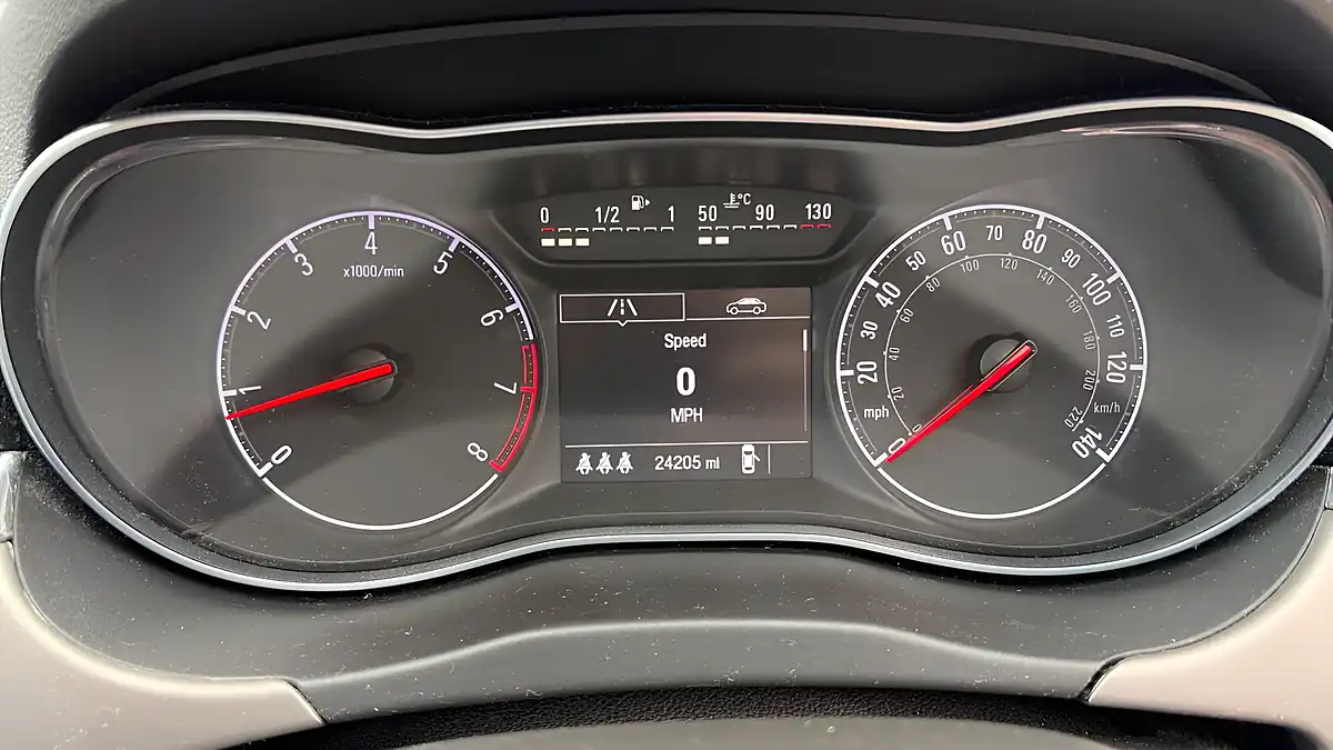 Used 2015 Vauxhall Corsa Se Grey - Interior and Exterior details 11