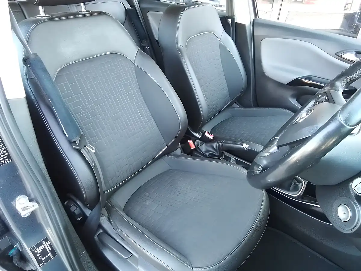Used 2015 Vauxhall Corsa Se Grey - Interior and Exterior details 19