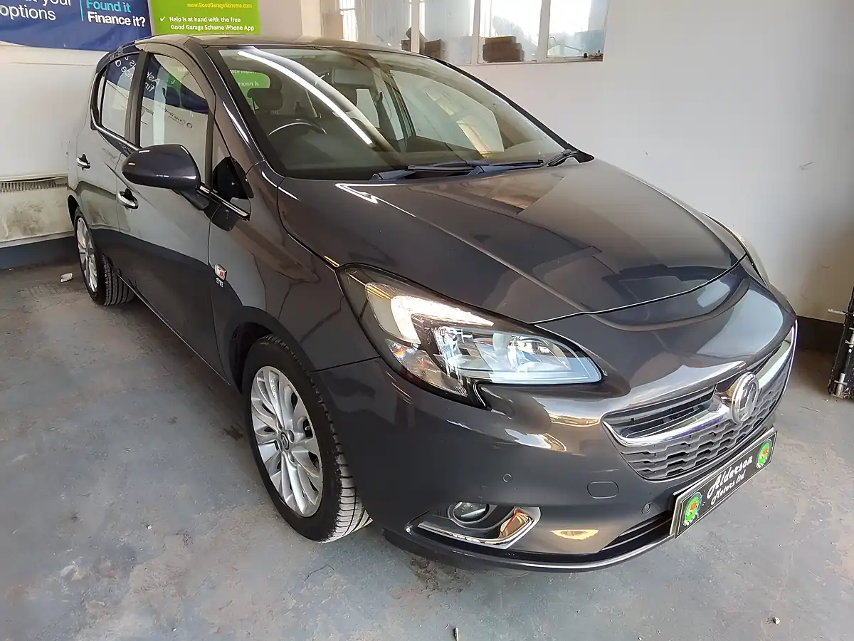 Used 2015 Vauxhall Corsa Se Grey - Interior and Exterior details 2
