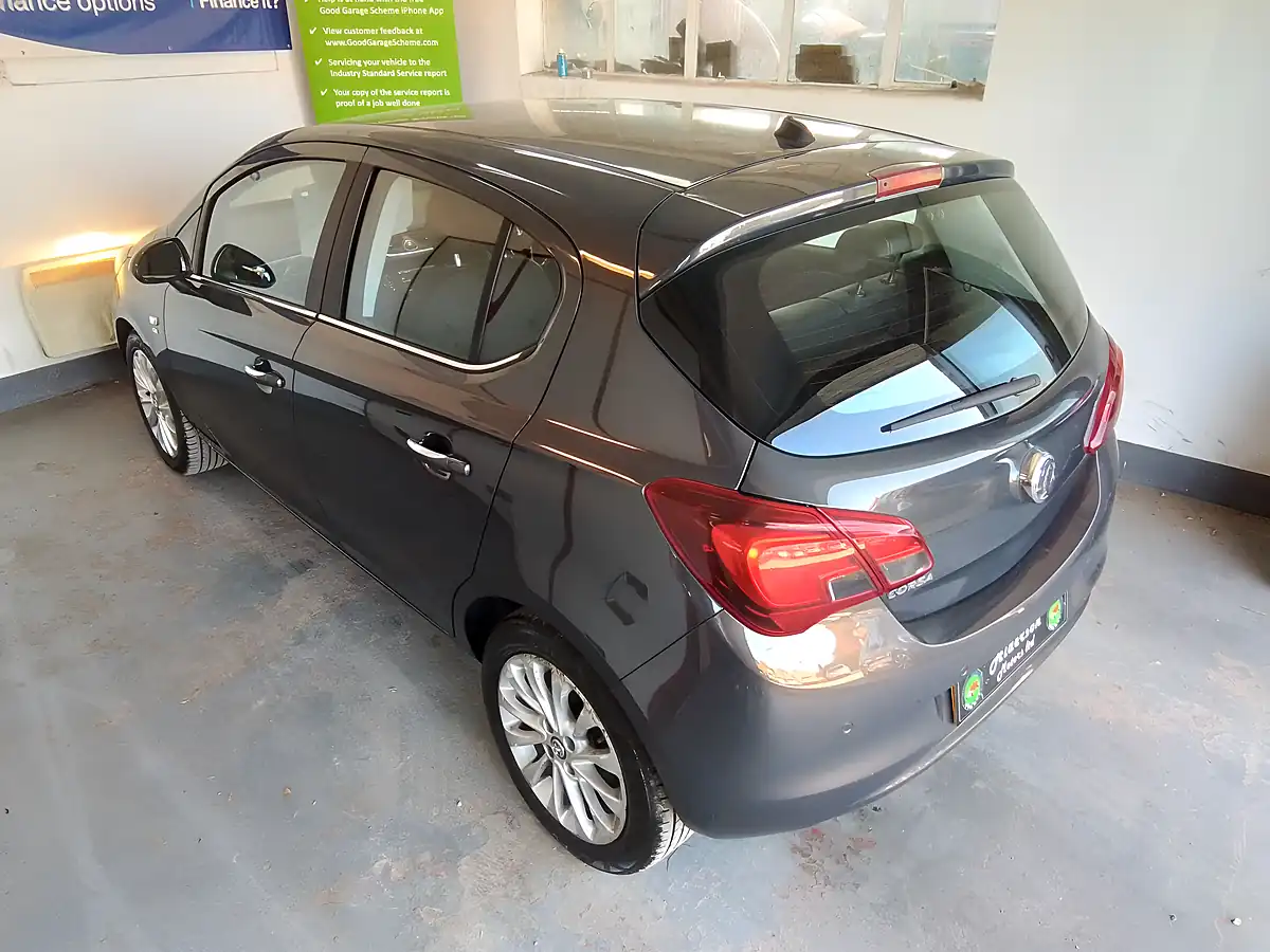 Used 2015 Vauxhall Corsa Se Grey - Interior and Exterior details 9